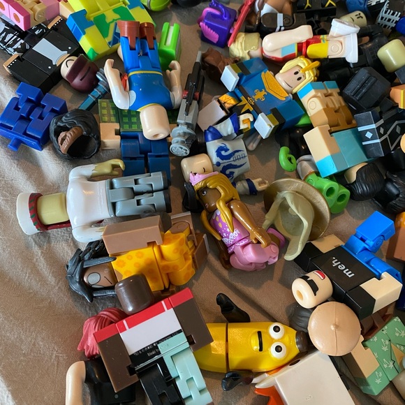 Roblox toy collection - Picture 4 of 7